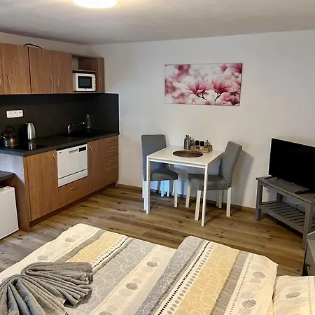 Eder- Penzion&apartmány Appartamento *
